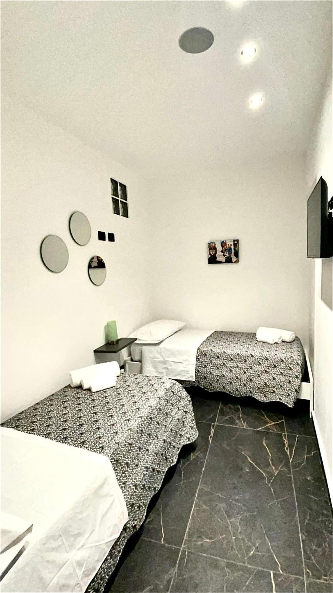 Casa Vacanze Donna Mariacarme' Palermo Exteriör bild